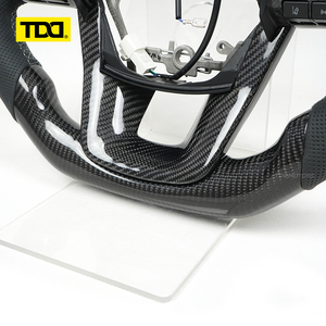 Volante de Fibra de Carbono Real TDD Compatible con Toyota Hilux Sport, Estilo Deportivo en Forma de D, Personalizable - Product Image 4