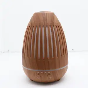 Diffusore di aromi in legno personalizzato OEM da 150ml 2023usb elettrodomestici diffusore di aromi a nebbia fredda a led colorato per auto da ufficio a casa