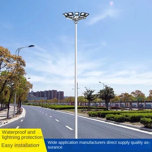 ไฟถนน LED แบบเสาสูง IP65 โครงสร้างอลูมิเนียมอัลลอยด์ แสงขาว 6000K ใช้งานได้นาน 50000 ชั่วโมง แรงดันไฟฟ้า AC 220V รับประกัน 10 ปี ขั้วหลอด E27 - Product Image 1