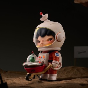 ฟิกเกอร์แท้ POP MART Hirono Search for Aliens ขนาด 18 ซม. นักบินอวกาศ UFO ของสะสมพรีเมียม ตกแต่งโต๊ะทำงาน ของขวัญ - Product Image 2