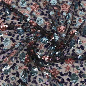 LIHUAN Tissu de dentelle à paillettes recyclées avec fleurs françaises 100% Polyester Tissu de broderie à paillettes pour robe de soirée - Product Image 3