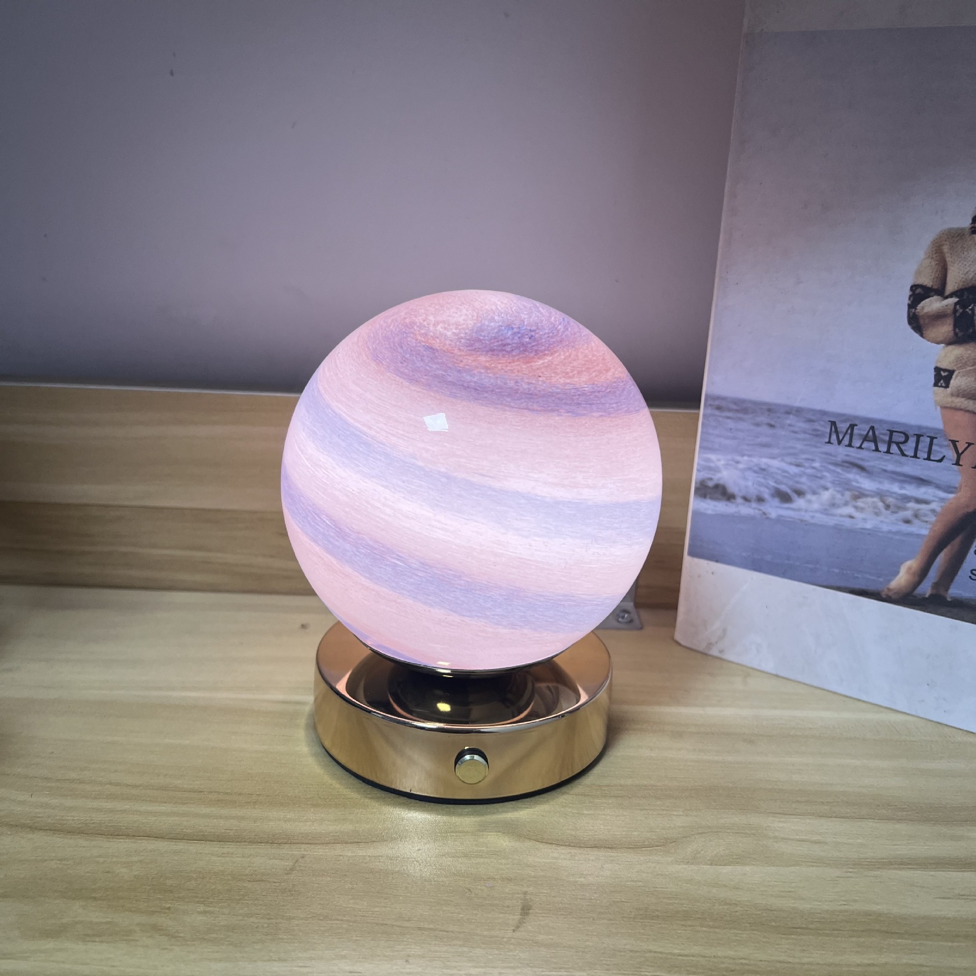 E-120mm Creative Planet veilleuse