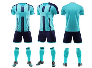 Nuova Collezione 2026 Kit <span class=keywords><strong>Calcio</strong></span> Completo per Uomo e Bambino, Divisa Personalizzabile con Maglia, <span class=keywords><strong>Pantaloncini</strong></span> e Calzini per Qualsiasi Squadra - Product Image 4