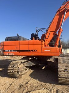 Excavadora de cadenas Doosan DX340LCa original de 34 toneladas con pocas horas de trabajo, excavadora usada para ingeniería pesada en oferta. - Product Image 6