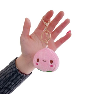 Dễ Thương Trái Cây Sang Trọng Mặt Dây Chuyền Mềm Cotton Mini Túi Đám Cưới Tổ Chức Sự Kiện Ném Món Quà Tùy Chỉnh Logo Bán Buôn Thú Nhồi Bông Keychain Đồ Chơi - Product Image 4