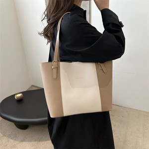 Sac fourre-tout grande capacité pour femme, style coréen, <span class=keywords><strong>nouvelle</strong></span> <span class=keywords><strong>collection</strong></span> printemps, décontracté et tendance, sac portable de style occidental - Product Image 6