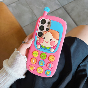 <span class=keywords><strong>Coque</strong></span> <span class=keywords><strong>de</strong></span> <span class=keywords><strong>téléphone</strong></span> en silicone souple motif dessin animé <span class=keywords><strong>Kawaii</strong></span> ludique 3D, style poupée nostalgique, pour <span class=keywords><strong>Samsung</strong></span> Galaxy S26 Ultra S25 S23 A57 A56 - Product Image 2