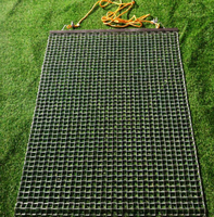 Tapis en maille d'acier à faible teneur en carbone soudé à trous carrés de qualité industrielle |   Grilles de sécurité robustes pour le maintien des charges et protection multi-usages