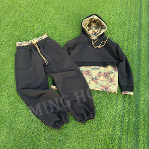 Ensembles de sweatshirts à capuche et à double capuche camouflage avec patchs en éponge française personnalisés Survêtements pour hommes - Product Image 1