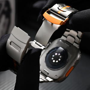 <span class=keywords><strong>Bracelet</strong></span> de montre en acier inoxydable en titane pur pour <span class=keywords><strong>Apple</strong></span> <span class=keywords><strong>Watch</strong></span> Series 11 10 9 8 <span class=keywords><strong>SE</strong></span> 3 46 mm 45 mm 42 mm 44 mm - Product Image 4