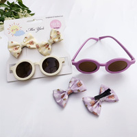 Lunettes de soleil anti-UV mignonnes à motif floral, lot de 3, accessoires pour photos d'enfants, cadeau pour bébés filles, ensemble de lunettes de soleil avec double nœud papillon et bandeau pour cheveux