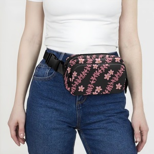 Bolsa de Cintura para Mujer con Diseño de Flor de Puakenikeni Rosa Hawaiana, Bolsa de Gimnasio Personalizada, Impermeable, de Nailon, con Logotipo - Product Image 6