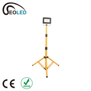 Chống Nước IP65 Ngoài Trời Sáng Tạo Led Light Đèn Làm Việc Di Động Với Chân Đế Có Thể Tháo Rời 0.6M Đến 1.6M Chiều Cao - Product Image 4