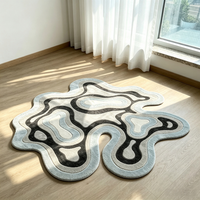 Ästhetischer Freiform-Teppich mit Organischem Design, Handgetuftetes Kontur-Muster für Wohnraumdekoration