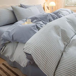 ชุดผ้าปูที่นอนลายทางเรียบง่าย ผ้าฝ้าย 4 ชิ้น ชุดผ้าคลุมเตียง ผ้าฝ้าย รุ่นใหม่ ปี 2026 พร้อมผ้าปูที่นอนและปลอกผ้านวม ปลอกหมอน - Product Image 2