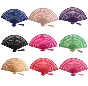 Éventail pliant traditionnel chinois QM 2025 en bois, blanc, or et argent, peint, en bois de santal, cadeau de mariage, en bambou - Product Image 1