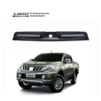 Kit de rétrofit de projecteur de toit LED robuste 12V et de feux arrière LED dynamiques pour HILUX/RANGER/TRITON/NAVARA NP300 2015+