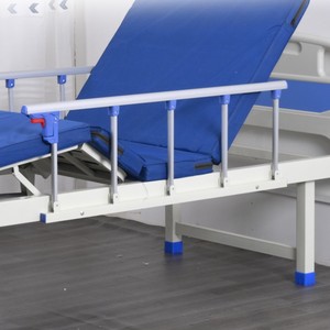 Cama de enfermería manual Two Friends Ah003 con barandilla para uso doméstico en personas mayores - Product Image 1