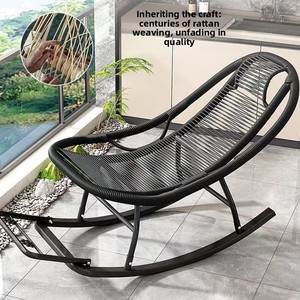 Sedia a Dondolo Reclinabile in Rattan Moderna per Balcone - Poltrona Relax con Funzione Inclinabile - Product Image 5