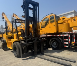 Haute qualité TCM FD160 chariot élévateur Diesel 16 tonnes japon utilisé vente chaude Shanghai moteur d'origine bonne condition boîte de vitesses pompe - Product Image 5