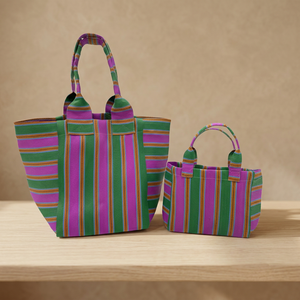 Sacs en nylon recyclé personnalisés, écologiques, holographiques, résistants à l'eau, grande capacité, avec fermeture éclair et cordon de serrage, portables et pratiques pour le maquillage - Product Image 1