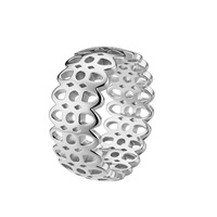 Eleganter Edelstahlring mit Sakura- und Sternmuster, Vintage Breiter Gravierter Ring, Luxuriöser Paarring im Großhandel