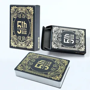 Fábrica acepta logotipo personalizado impreso impermeable póquer Pvc diseño de impresión de tarjetas de alta calidad recubierto de oro naipes
