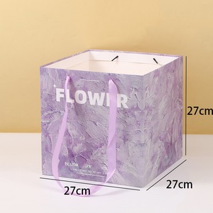 Bolsa de Mano Cuadrada de Nueva Serie para el Día de San Valentín, Pintada a Mano con Óleo sobre Cartón, Ramo de Flores, Bolsa de Regalo, Paquete al por Mayor - Product Image 3