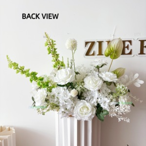 Fleurs de mariage blanches Inspiration Sweetheart Table Aisle Centerpiece avec Baby Breath Roses Jacinthes Arrangement floral doux - Product Image 5