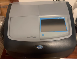 Espectrofotómetro UV-Vis DR6000 Usado - Product Image 1