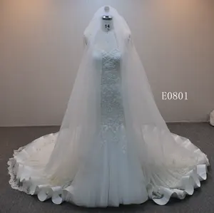 Kerudung gaun pengantin 2023 tanpa lengan klasik sayang kualitas tinggi manik-manik renda gading menakjubkan gaun pernikahan putri duyung