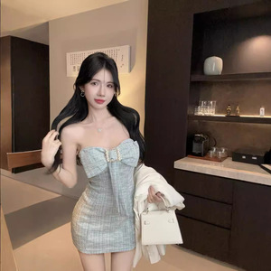 Vestido Corto Elegante y Gracioso con Diseño de Lazo, Estilo Sexy y Atractivo para Mujer, Top Tubo que Adelgaza la Cintura - Product Image 1