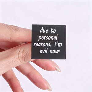 Pin de Esmalte 'Por Razones Personales Soy Malvado Ahora', <span class=keywords><strong>No</strong></span> <span class=keywords><strong>Sé</strong></span> Si Estoy Luchando Con Demonios <span class=keywords><strong>O</strong></span> Si Soy El Demonio, Broche Punk, Insignias con Texto - Product Image 3