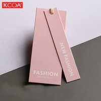 Etiquetas colgantes para ropa, producto de Swing de papel personalizado, servicio de diseño gratuito
