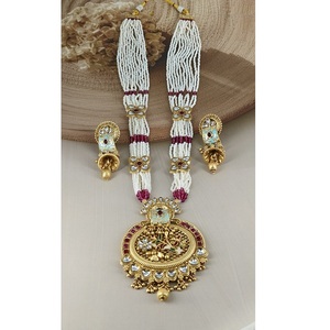 Designer Quality <b>Jewellery</b> <b>Set</b> with Adjustable Chain Necklace for <b>Ladies</b> Daily Fashion Look from Indian Supplier for Bulk Export - Product Image 1