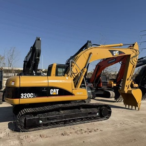 Excavatrice d'occasion Cat320 de 20 tonnes, modèle 2022, capacité de la benne de 1,0 m, puissance de 128 kW, équipement d'exploitation minière et de terrassement, traitement du minerai d'or - Product Image 1