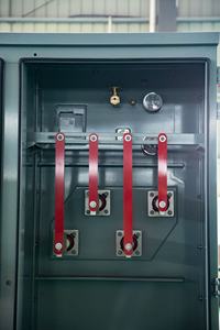 Transformateur de surtension triphasé sur socle Acme Power personnalisé 5000 KVA, certifié UL, pour <span class=keywords><strong>distribution</strong></span> haute tension dans les centres de données - Product Image 3