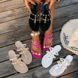 Sandales compensées en PVC à clous style européen, nouveauté été, pour femmes, mules à enfiler, antidérapantes, tendance mode - Product Image 1