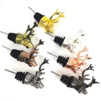 Moule existant d'usine divers animaux 3D forme marque privée Silicone cerf tête verseur de vin