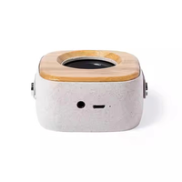 Grosir kustom baru ramah lingkungan luar ruangan Mini portabel bambu Bass Surround BT nirkabel Speaker bertenaga baterai 3W Output