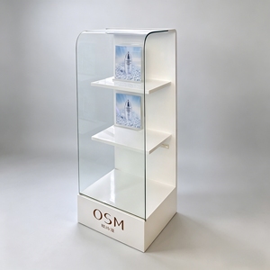 Vitrine de présentation haut de gamme en bois et verre sur pied avec étagères pour parfums et produits de beauté - Product Image 1