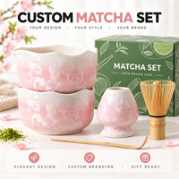 En stock OEM Bol à matcha rose en céramique japonaise fait main avec glaçure cristalline naturelle de fleurs, pour kit de thé matcha