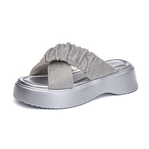Sandales élégantes pour femmes, nouvelles sandales d'été à boucle <span class=keywords><strong>de</strong></span> ceinture, semelle épaisse, tongs <span class=keywords><strong>de</strong></span> plage en denim - Product Image 1