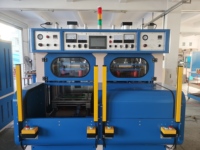 Machines de gaufrage de soudage à haute fréquence 15kw de blindage numérique de haute qualité pour TPU