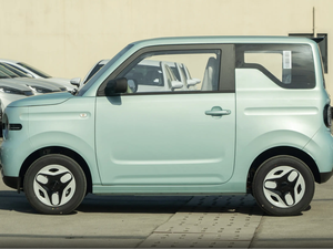 Geely <span class=keywords><strong>Panda</strong></span> 2025 210km <span class=keywords><strong>Panda</strong></span> MINI Genki Bear New Energy Cars Pure Electric China Cheap Cars à vendre Geely <span class=keywords><strong>Panda</strong></span> 2025 - Product Image 3