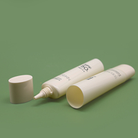 Tube en plastique avec tête de pompe à vide pour emballage de nettoyant visage, lotion pour les mains, crème BB, personnalisable en usine, 30ml, 50ml, 100ml, 150ml, 200ml