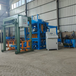 Fornitori di Macchine per la Produzione di Blocchi QT4-18 in Sudafrica / Macchine per la Produzione di Mattoni in Cemento in India / Macchine per la Produzione di Mattoni in Sudafrica - Product Image 2