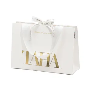 Sacos de embalagem de logotipo personalizados, sacola de papel charmoso de luxo da marca com fita bolsas de papel
