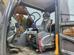 Hyundai 220LC-9S Original authentique utilisé 2023 22 tonnes pelle Cummins moteur noyau composants pompe terrassement disjoncteur marteau - Product Image 5