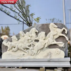 クラシックな手彫りの石の大理石8馬の壁の救済彫刻